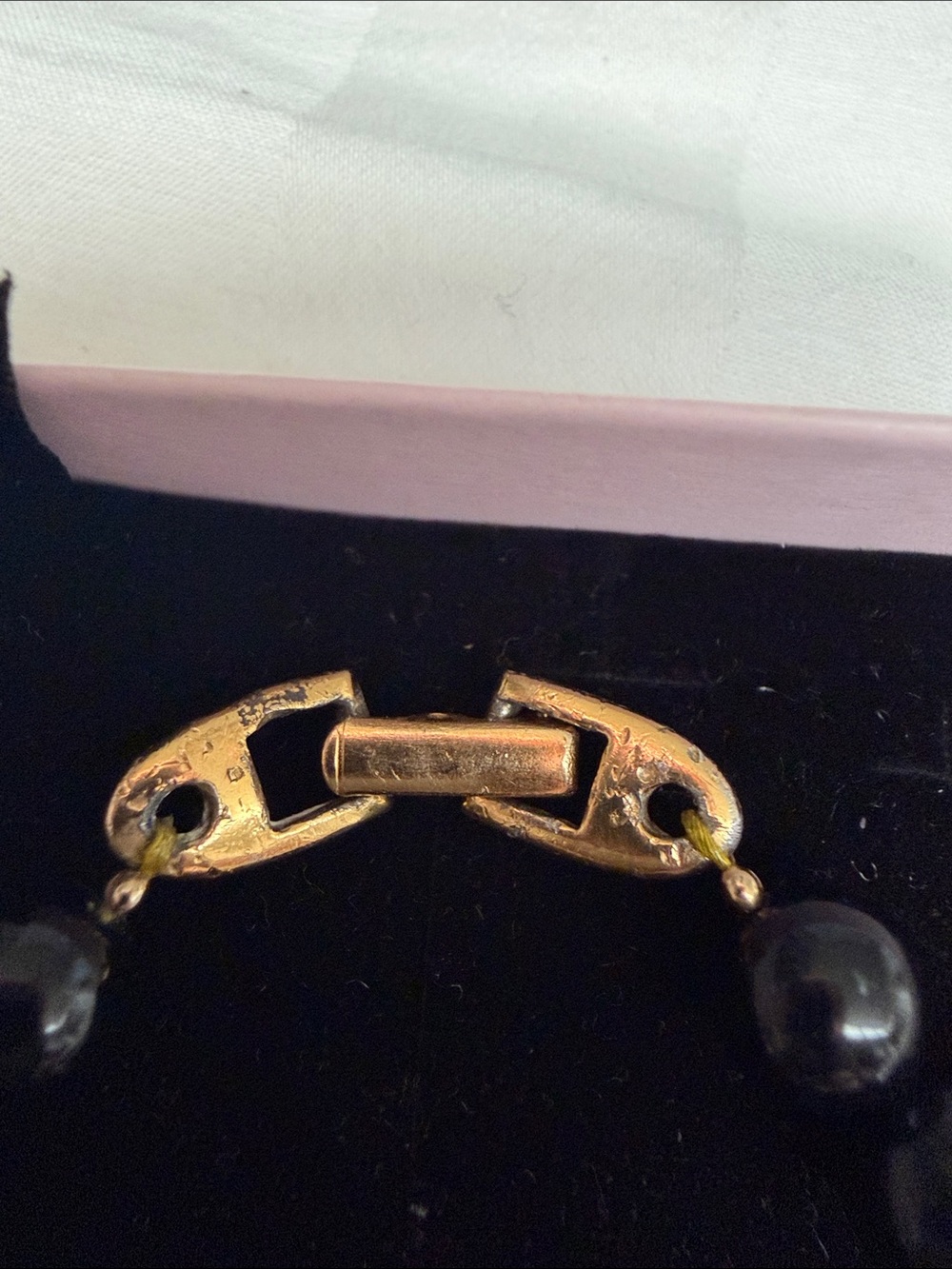 Napier Black Bead Bracelet with Pearl Accent and Gold-Tone wo CC charms - Picture 3 of 6